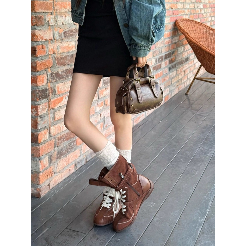 Giày boot nữ cao cổ dây buộc da lộn cực cá tính