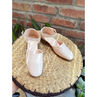 Giày Sandal Nữ 2p Mũi Vuông Dễ Đi E12