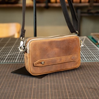 Clutch nam cầm tay mini da bò thật hai ngăn kéo zip, túi cầm tay nhỏ gọn kết hợp đeo chéo, Clutch mini bag Manuk Leather