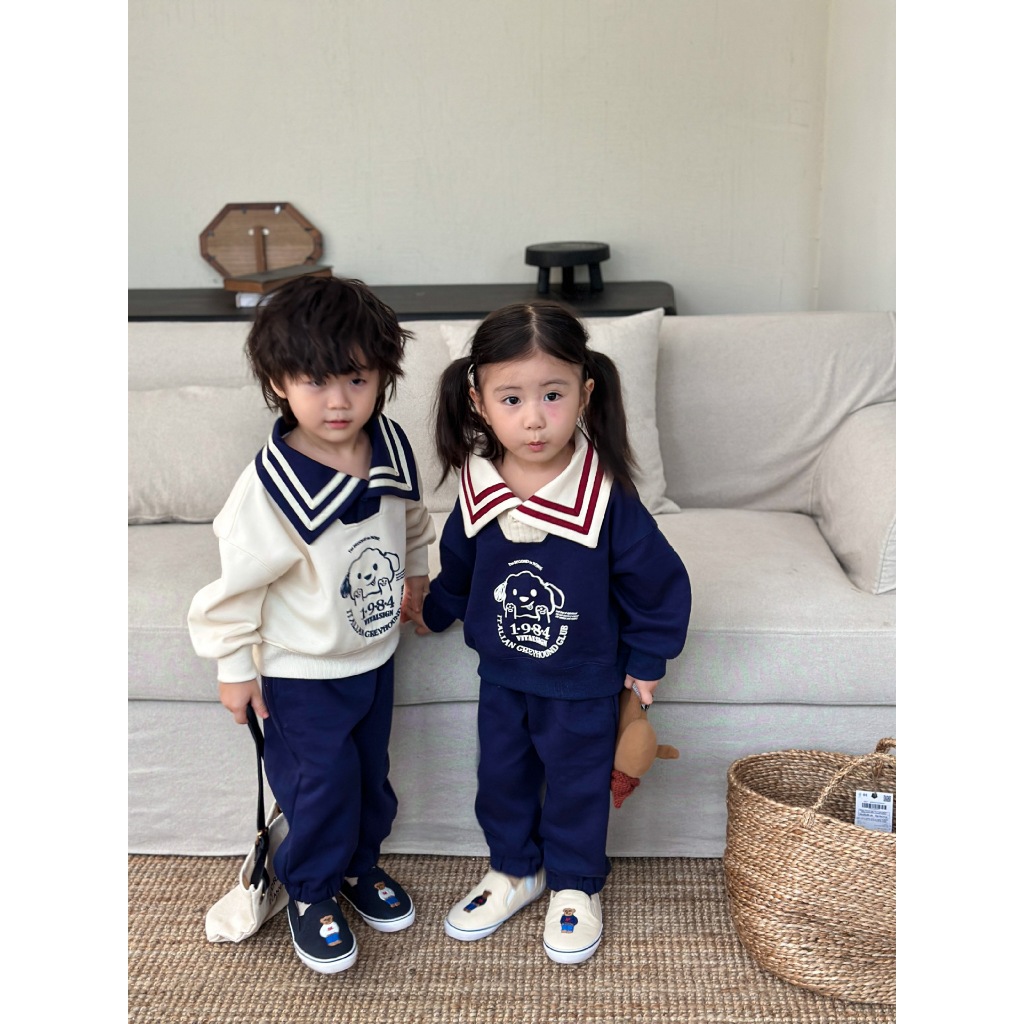 BỘ đồ thu đông bé gái với chất vải nỉ da cá ấm ấp mềm mịn kết hợp với cổ áo thuỷ thủ xinh xỉu cho bé