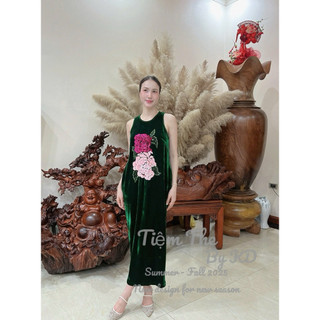 Váy nhung the thêu hoa thủ công xinh mê