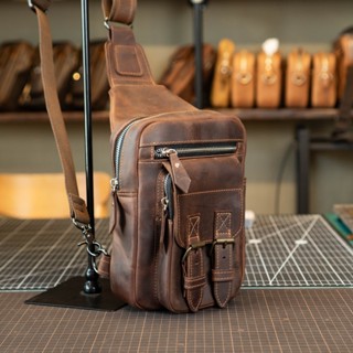 Túi chéo da bò Biker nâu đen - Manuk Leather Design - Da sáp ngựa điên