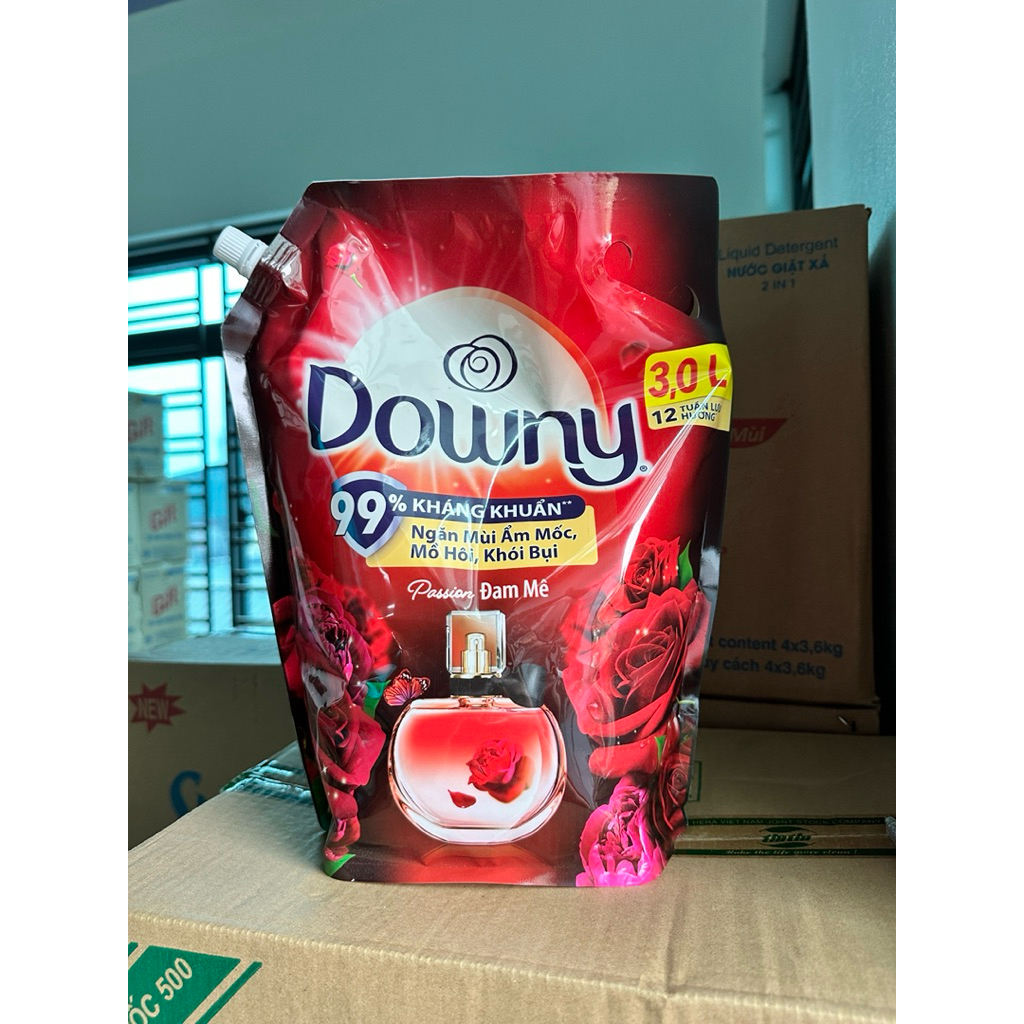 Nước xả vải Downy 3L hương đam mê