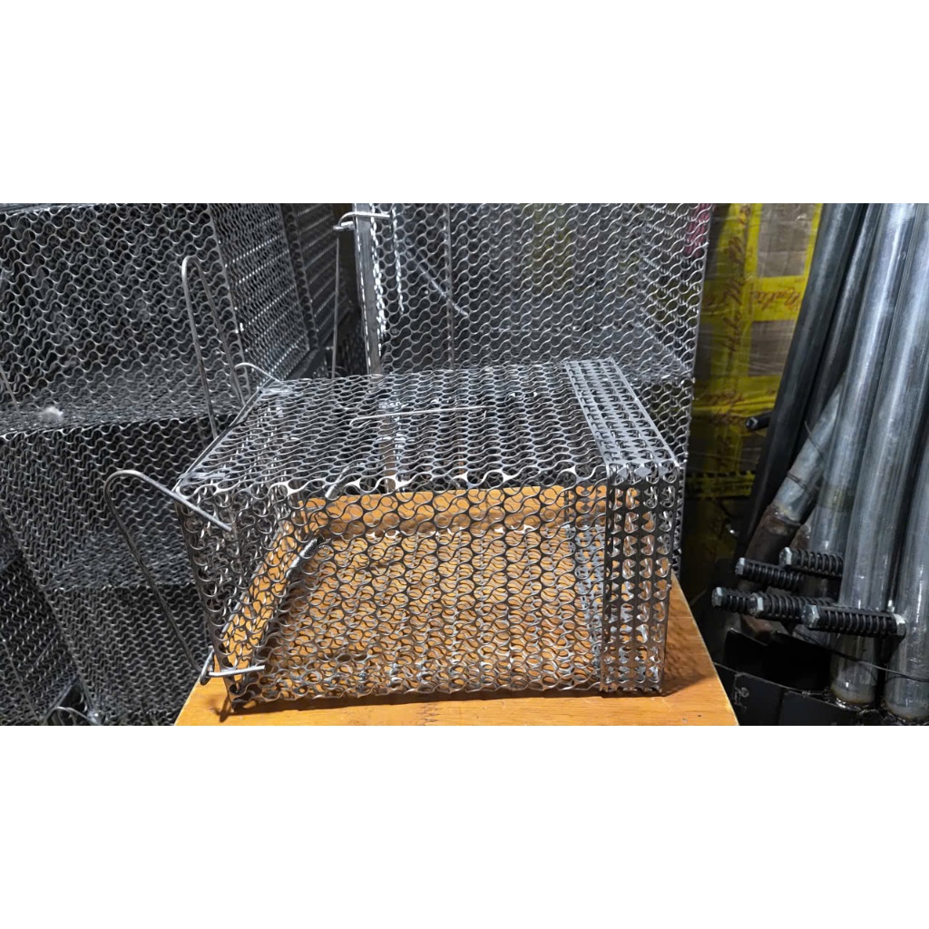 Bẫy chuột thông minh lồng sắt loại trung 24 x18x14 [cm]