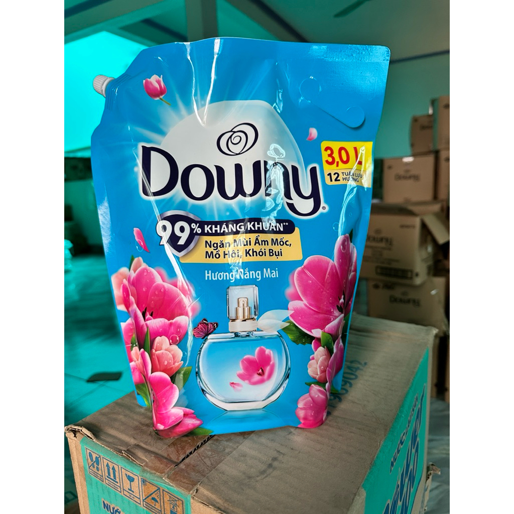 Nước xả vải Downy 3L hương nắng mai