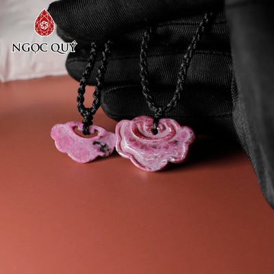 Mặt dây chuyền khóa như ý đá ruby Nam phi - Ngọc Quý
