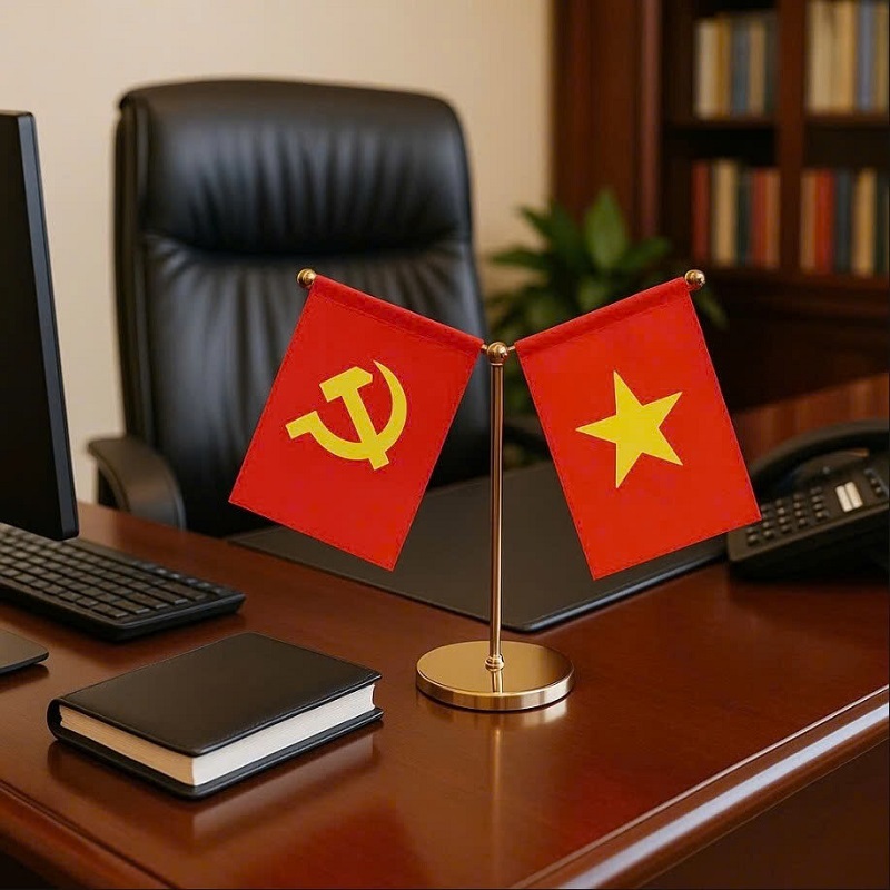 Cờ Tổ Quốc Và Cờ Đảng Trang Trí Xe Ô TÔ văn Phòng