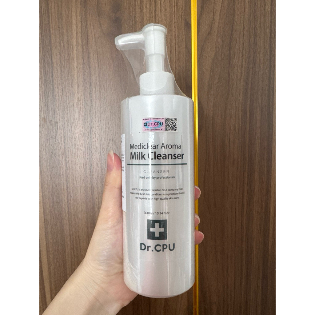 Sửa Tẩy Trang 300ml DR CPU