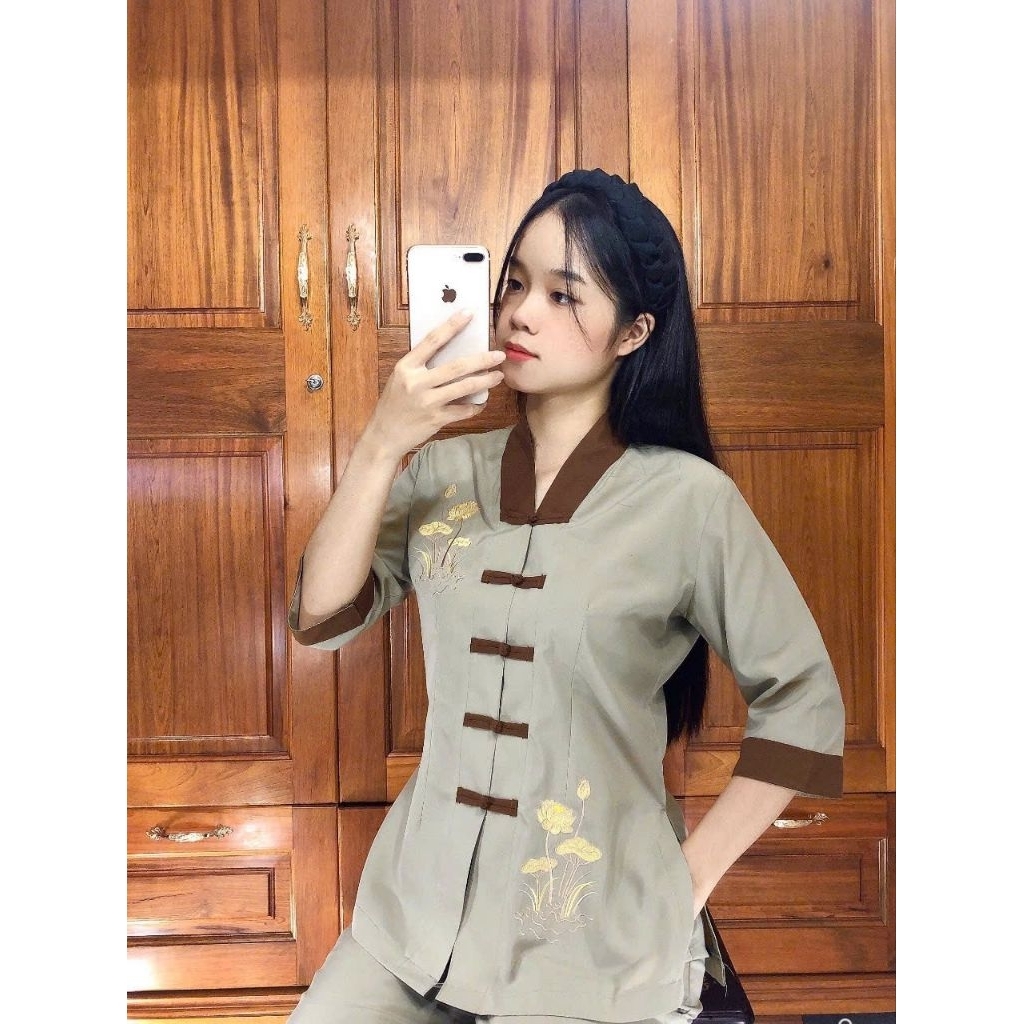 Bộ lam đi chùa. la Hán phối nữ đồ đi chùa  nữ thêu sen tay lỡ vải mát