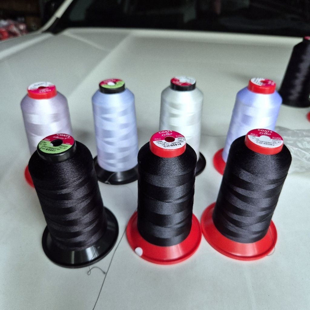 Chỉ thêu trắng đen  coats  3000m