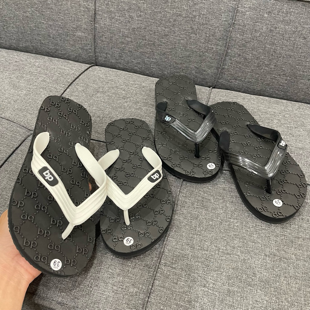 Dép tông nam dập vân nổi logo bp đế cao su cứng chống trơn trượt