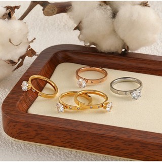 Nhẫn Titan Nữ Đính Đá Zircon Sang Trọng Không Đen Chống Dị Ứng TT 229