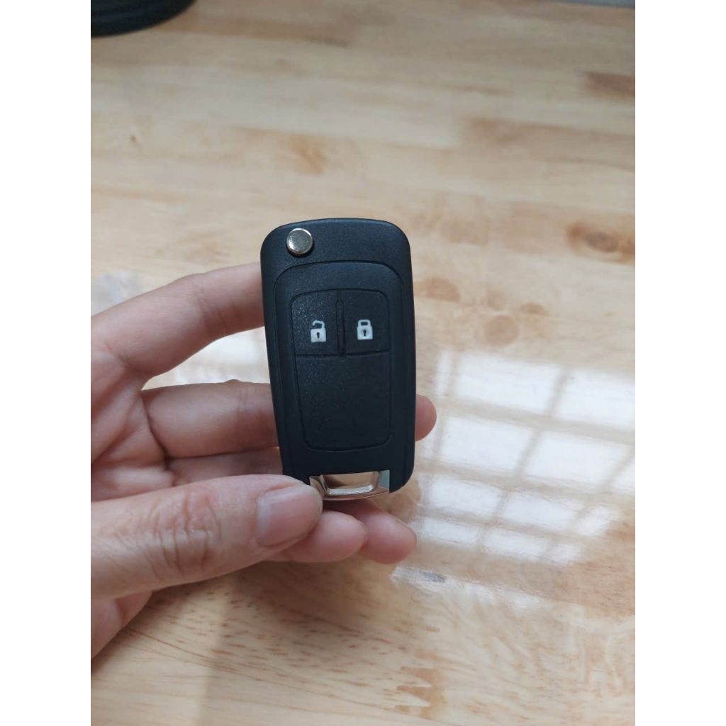 🔥Vỏ chìa khóa zin theo xe Orlando 2 nút logo#vokhoaorlando#chiakhoaorlando#orlando#chiakhoaorlando#v