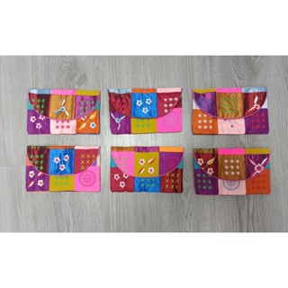 Ví lưu niệm cầm tay - Thêu họa tiết (11cm x 19cm)