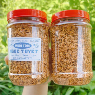 Muối Tôm Tây Ninh rang củi thơm ngon, siêu nhiều tôm nên không mặn, cay vừa