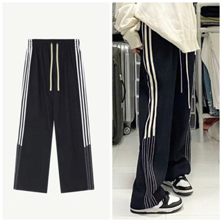 Quần Kaki 3 sọc THỂ THAO viền cách điệu , Quần Ống Rộng Umi  đứng form nam nữ