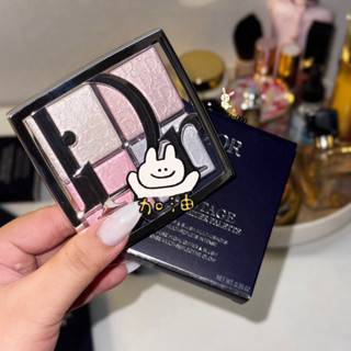 Phấn bắt sáng 4ô Backstage bản mới 2025