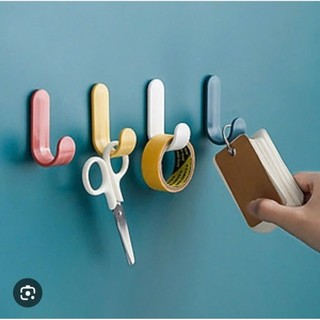 Móc treo đồ dán tường mini chữ J