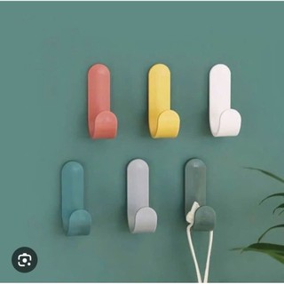 Móc treo đồ dán tường mini chữ J