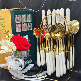 Bộ thìa dĩa cao cấp 5 chi tiết sang trọng – Muỗng nĩa inox bền đẹp, dụng cụ ăn uống tiện lợi.