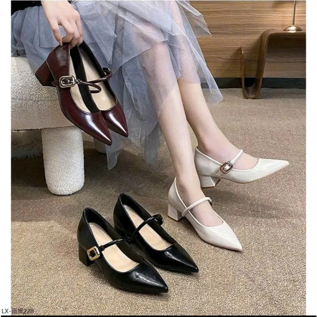 Giày quai ngang mũi nhọn đế vuông 5cm sang trọng | BigBuy360 - bigbuy360.vn