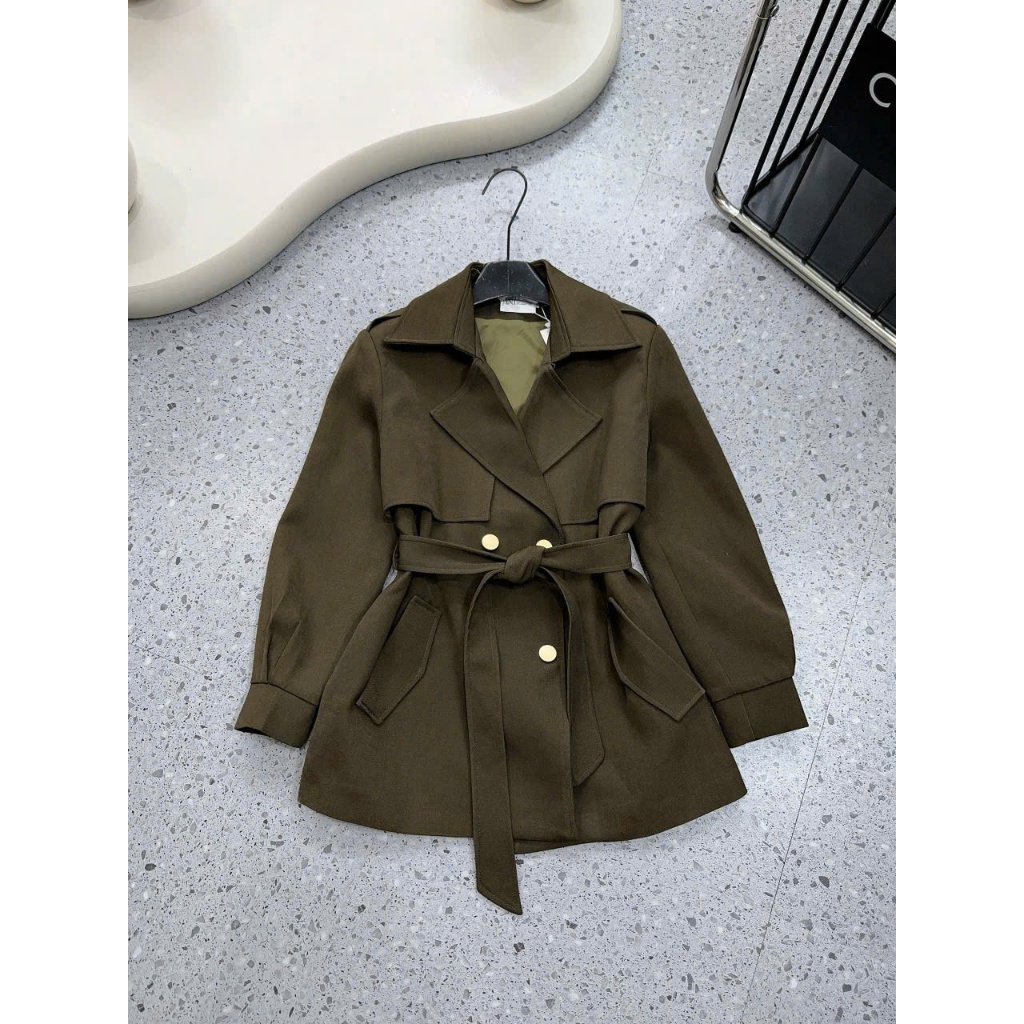 (A.01 Hàng Shop): Áo Khoác Mangto Cổ Vest 4 Màu Hàng 2 Lớp Cúc Đồng Tay Bo Phối Dây Buộc Dáng Lửng Mặc Siêu Ấm Lollaye | BigBuy360 - bigbuy360.vn