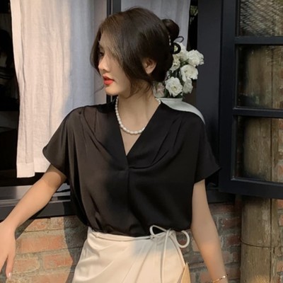 Áo sơ mi lụa công sở tay hến cổ V thanh lịch Callene (L2396)