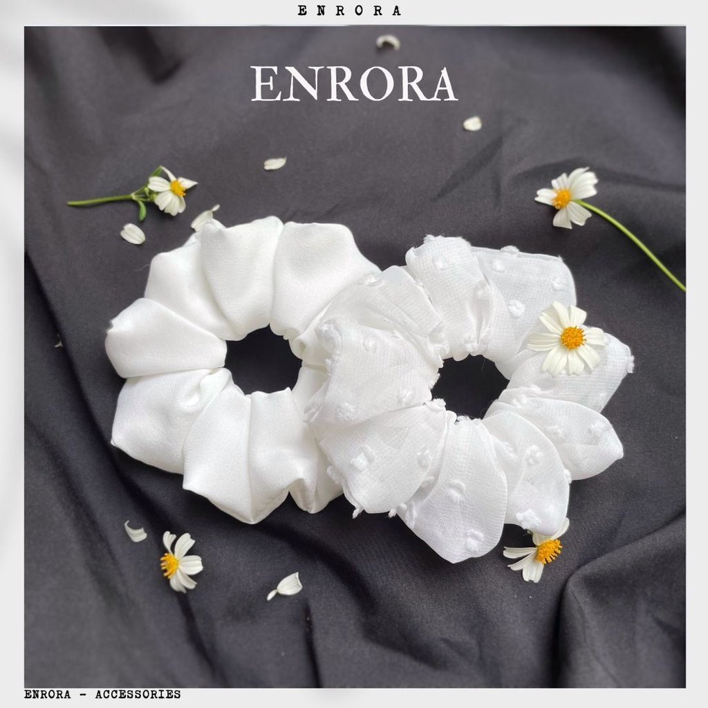 Scrunchies ENRORA Cột Tóc Vải Hoa Nhí Trắng [ Handmade]