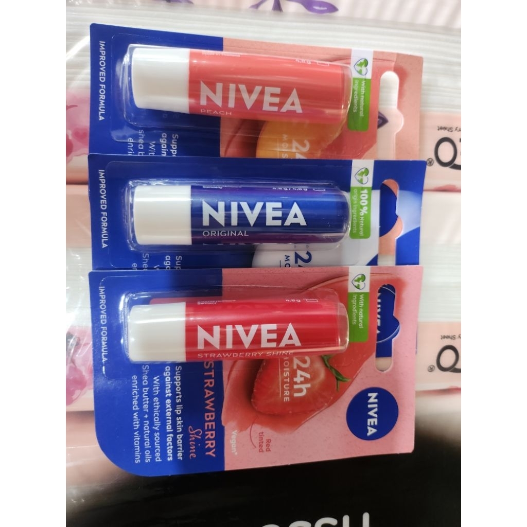 Nivea son dưỡng ẩm 5.5ml