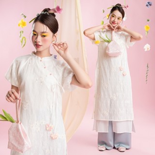 [Không kèm quần] Tặng kèm hộp BLEUBIRD Áo dài thêu họa tiết Tiểu Yến