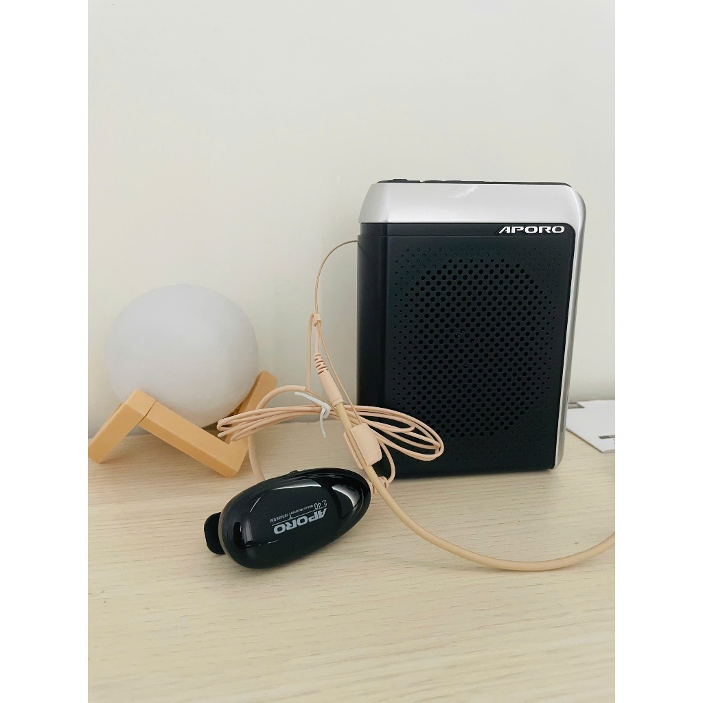 Máy trợ giảng không dây hiệu Aporo model T18 2.4G, Loa trợ giảng không dây cao cấp