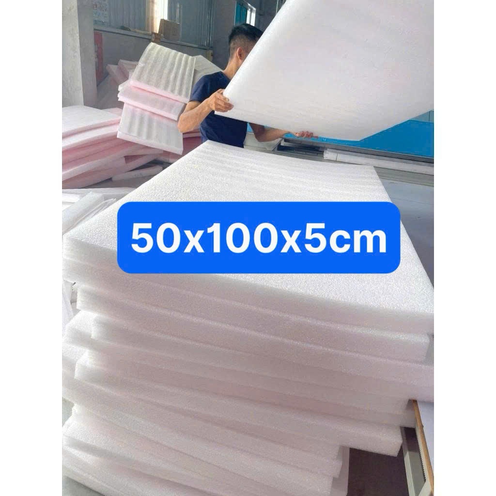 Mút xốp dẻo PE foam rộng 50cm dài 1m dày 5cm cắm hoa