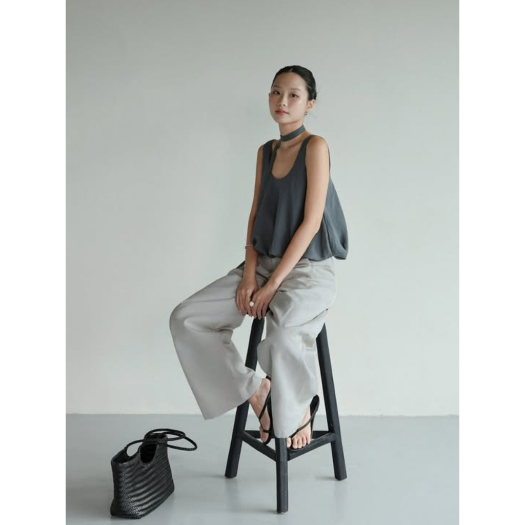 Quần kaki dài ống rộng form xuông hack dáng, quần công sở trẻ trung basic dễ phối dễ mặc đủ size S M L | BigBuy360 - bigbuy360.vn