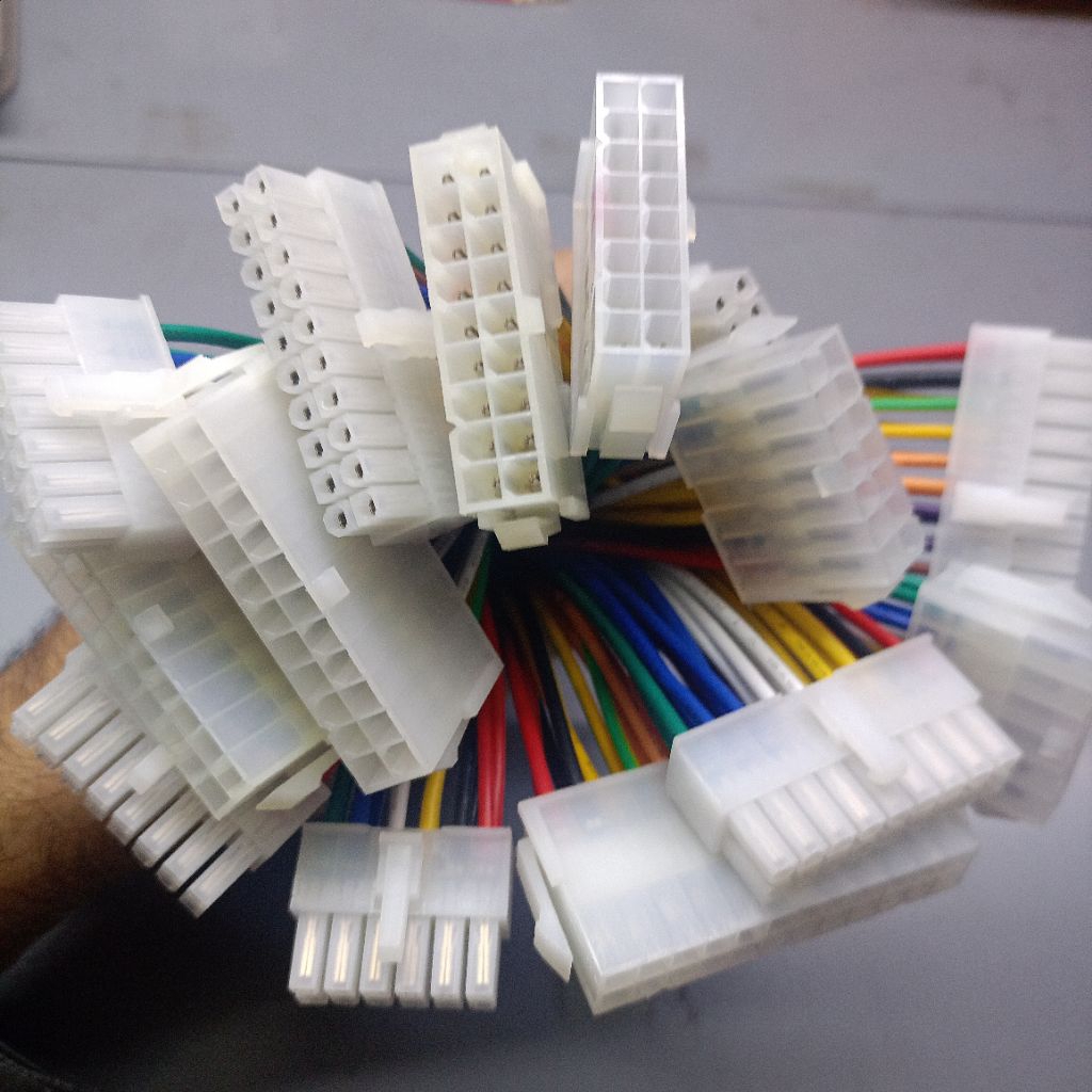 Giắc có sẵn dây 5557 5559 từ 12 đến 24pin loại dây awg18 dài 15cm