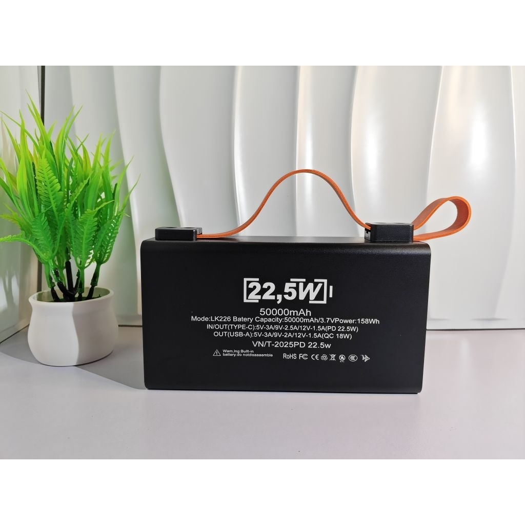 Sạc dự phòng vỏ nhôm dung lượng 50000mAh