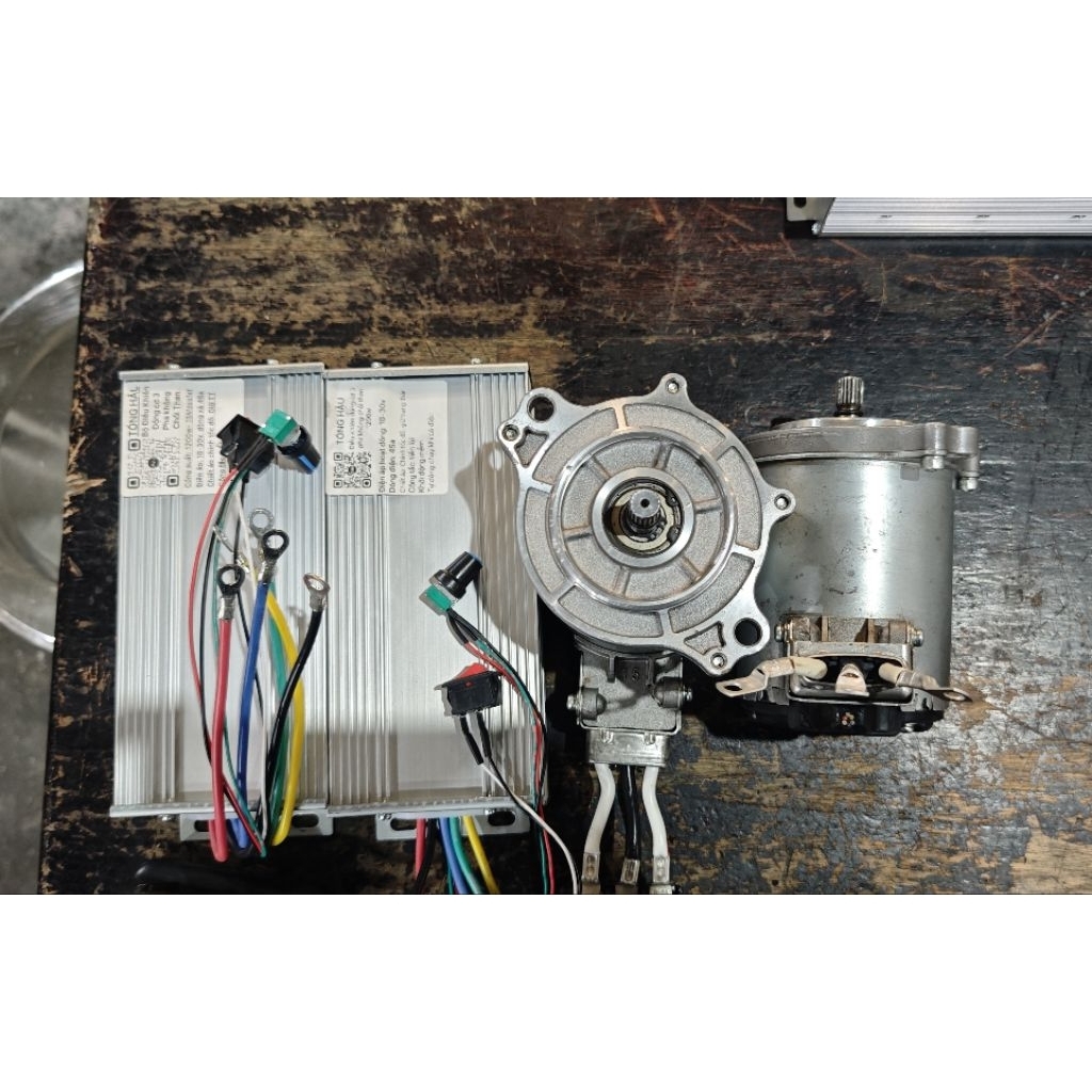 COMBO MOTOR BLDC 1000w + BỘ KHIỂN 1200w 45a 12/24v DC motor brushless motor 3 pha DC không chỗi  tha