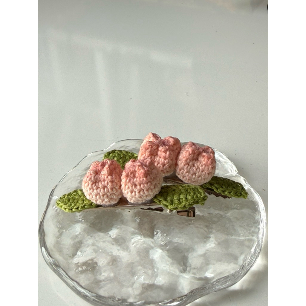 Kẹp hoa tulip len tu tiên