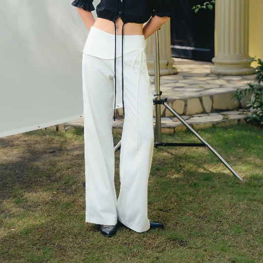 Quần tây dài ống suông EAGER lưng đấp chéo cách điệu