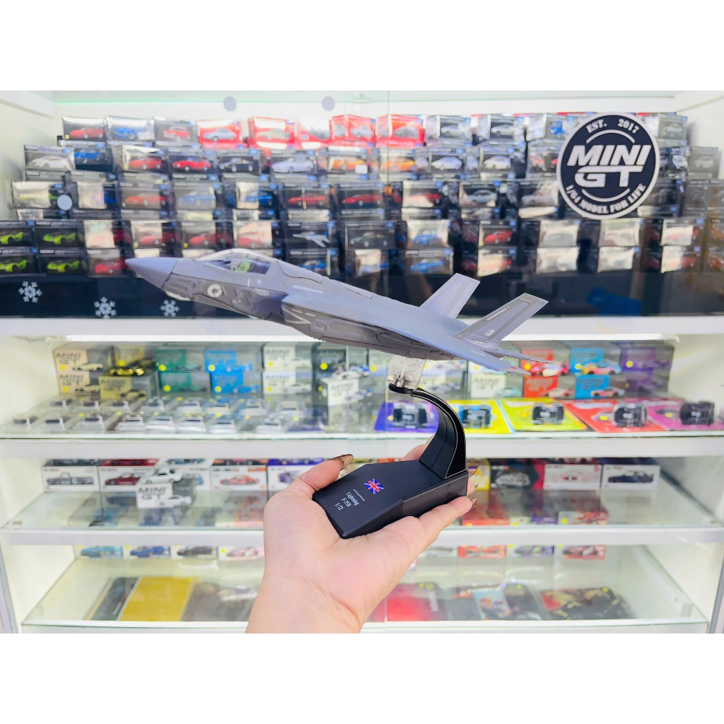 Máy bay mô hình quân sự F-35 Lightning II 2017 Lockheed Martin USA tỉ lệ 1:72 NS model MBQS026