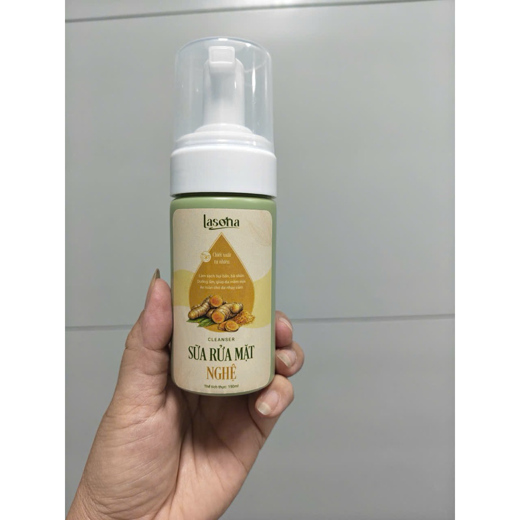 Sữa rửa mặt bơ nghệ gấc và tía tô nha đam