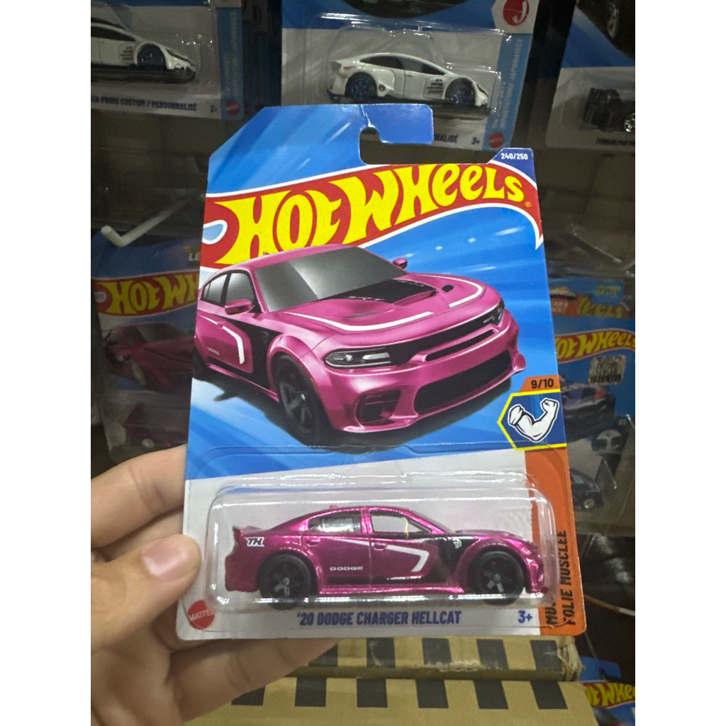 (Có sẵn-Hoả tốc SG) Xe mô hình 1:64 Hot Wheels chính hãng Mattel Super Treasure Hunt STH 20 Dodge Ch