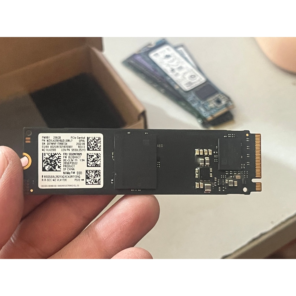 Bán Ổ Cứng SSD Samsung M2 NVMe PM9B1 256GB PCIe Gen4 x4 , hàng cũ zin bóc máy , sức khỏe 9x