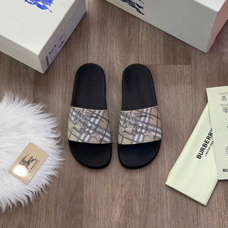 Dép quai ngang nam kẻ caro , dép nam quai ngang đế caosu đúc chống trơn