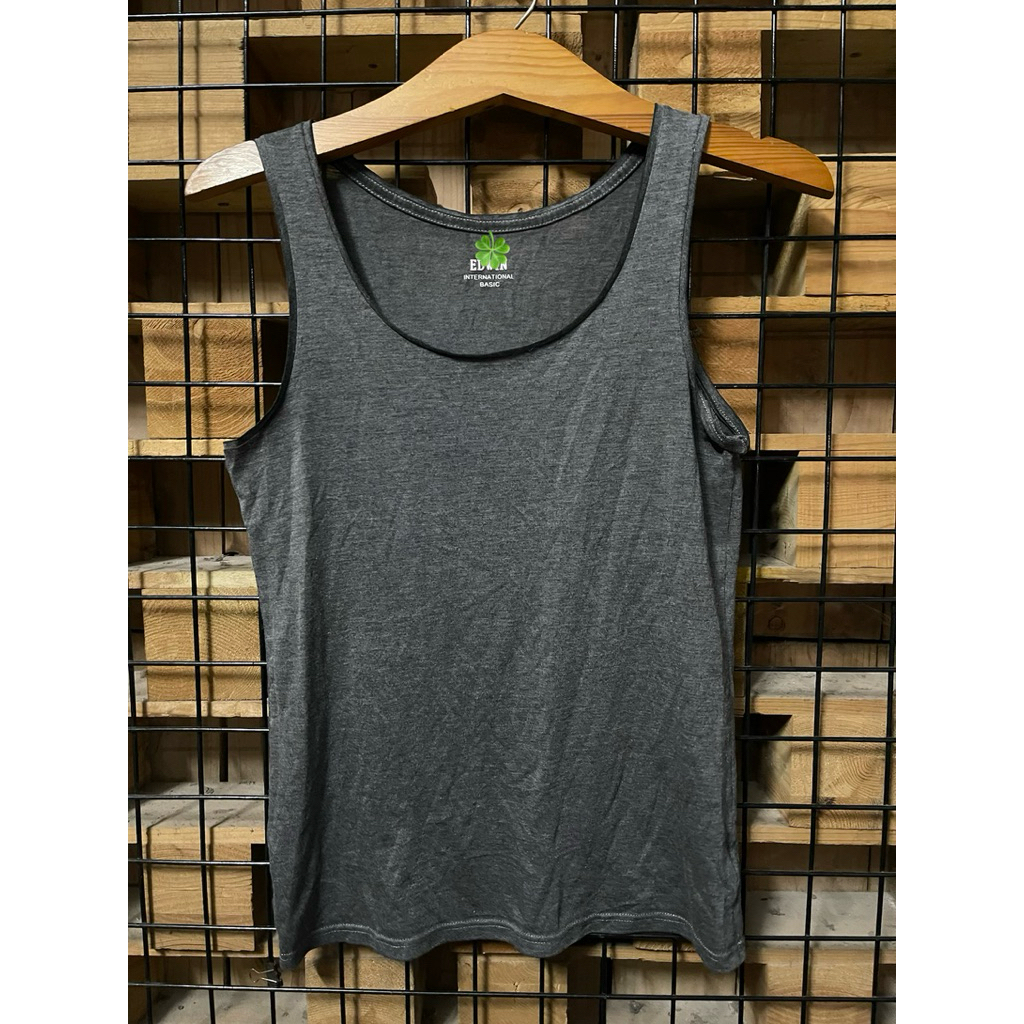 B202. Áo thun nữ hiệu szL- 2hand