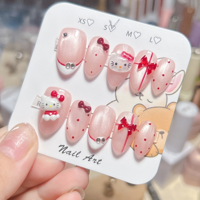 M69 nailbox thiết kế hellokitty mix mắt mèo