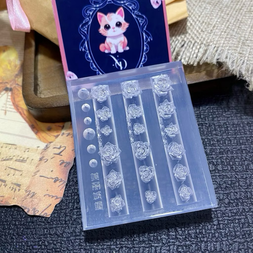 Khuôn nail hoa hồng 3thanh, 4thanh silicon làm móng nghệ thuật