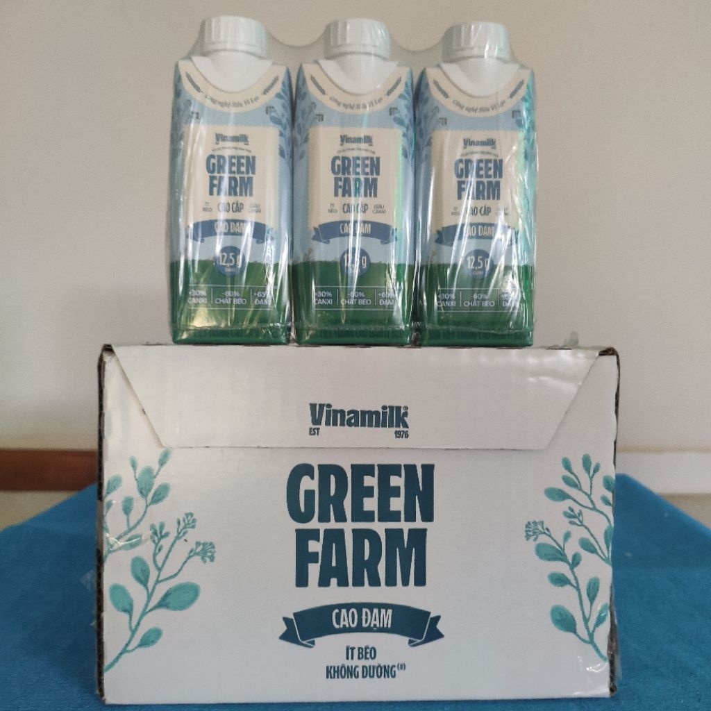 Thùng 12 hộp Vinamilk green farm cao đạm không đường hộp 250ml
