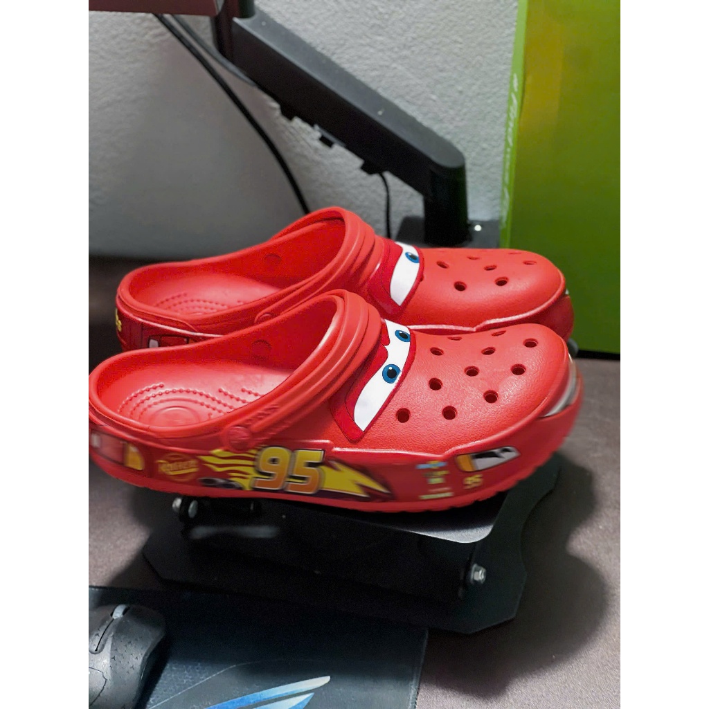 Dép Sục Cross Lighting McQueenn Ô Tô Xe Đua Màu Đỏ