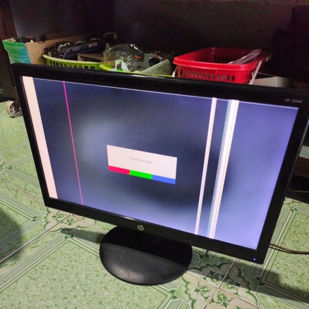 xác màn hình hp 20 inch hư màn hình, còn nguồn