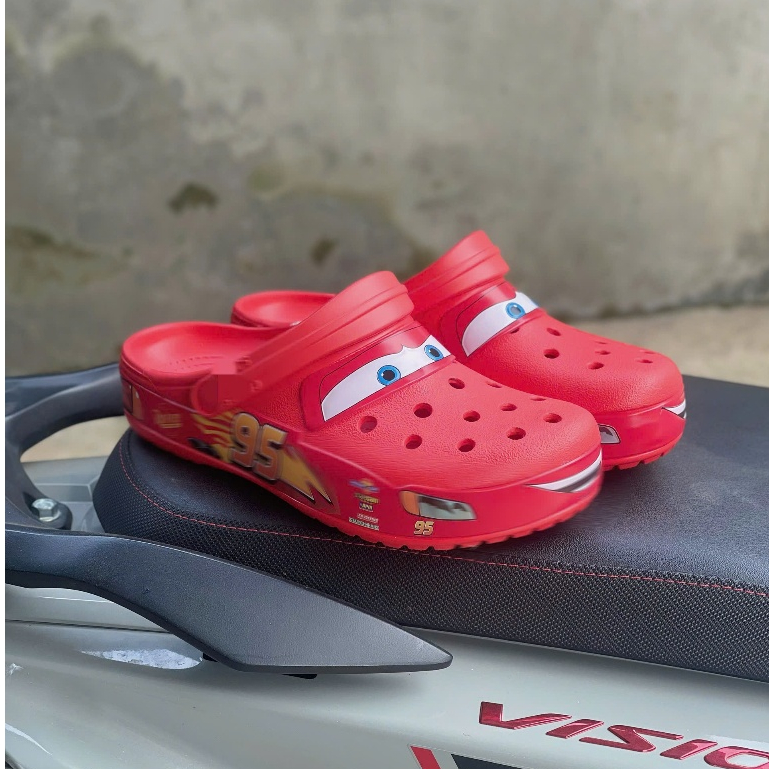 BẢN CÓ ĐÈN DÉP LIGHTING MCQUEEN XE ĐUA